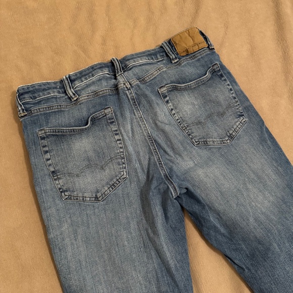 American Eagle Next Level Flex Jeans - Men’s 38x30 in Original Straight - Picture 10 of 11